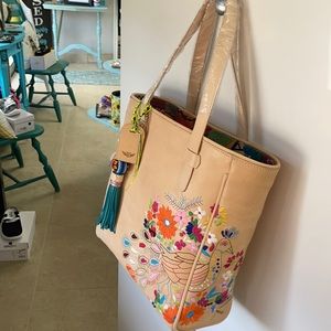 Nee with tags Consuela leather tote